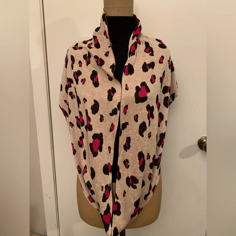 New Chicos Animal  Print Infinity knit Scarf